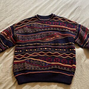 Aklanda Sweater